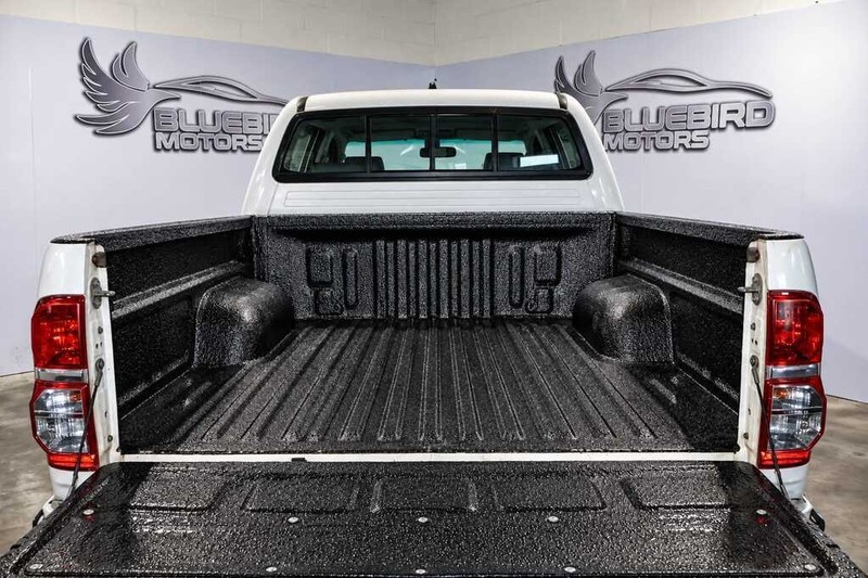 Toyota Hilux - Bluebird Motors - Image 7
