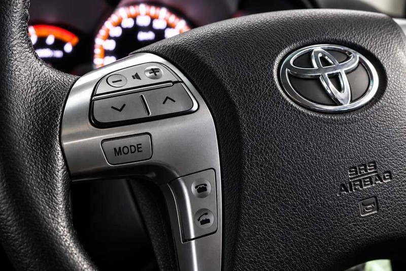 Toyota Hilux - Bluebird Motors - Image 14