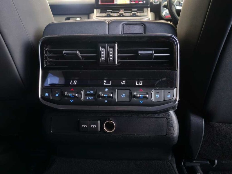 Toyota Land Cruiser - Auto Investments Hatfield - Image 18