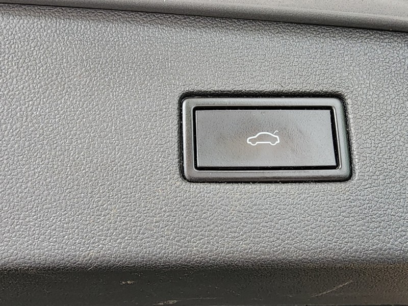 Volkswagen Tiguan - Audi Centre Somerset West - Image 15