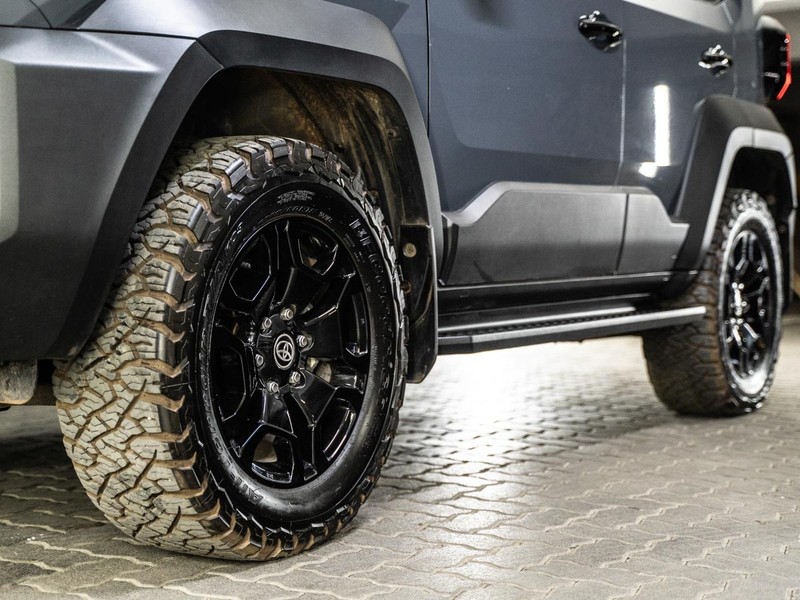 Toyota Land Cruiser - Ford Fourways - Image 5
