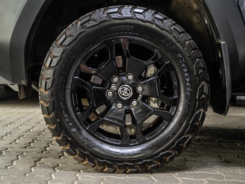 Toyota Land Cruiser - Ford Fourways - Image 6