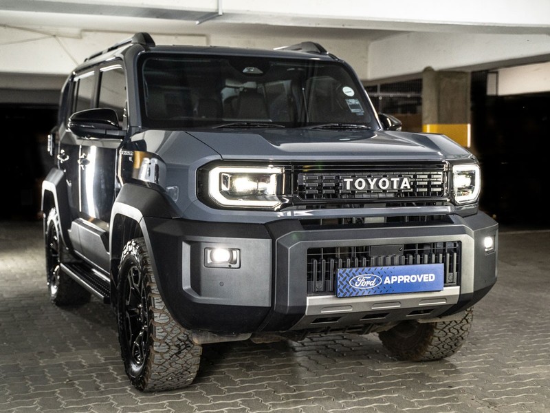 2026 Toyota Land Cruiser FJ 4X4 6AT VX