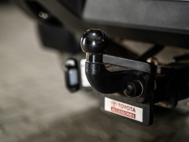 Toyota Land Cruiser - Ford Fourways - Image 12