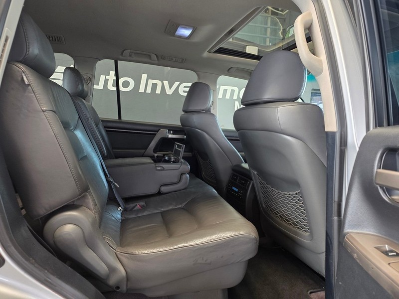 Toyota Land Cruiser - Auto Investments Montana - Image 7
