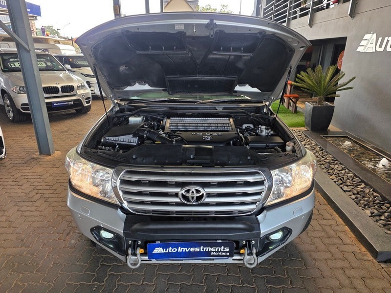 Toyota Land Cruiser - Auto Investments Montana - Image 18