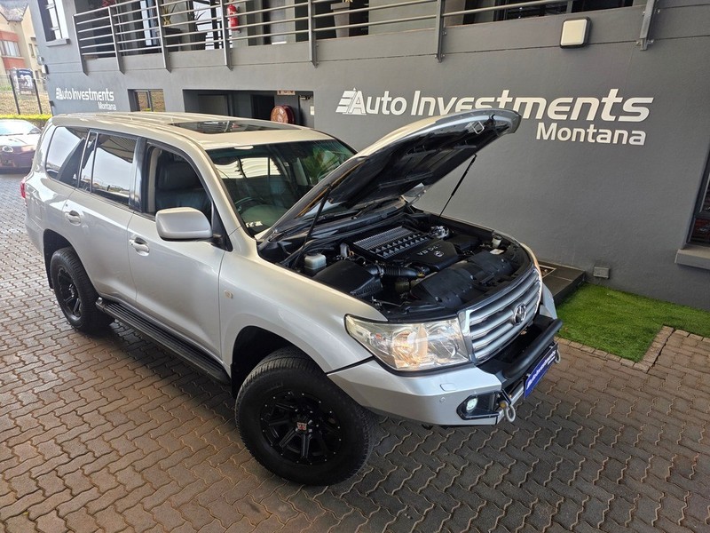 Toyota Land Cruiser - Auto Investments Montana - Image 19