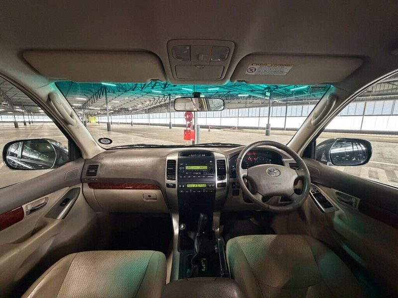 Toyota Land Cruiser Prado - Bakwena Auto Sales - Image 14