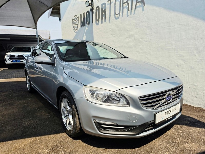 Volvo S60 - Motortoria - Image 1