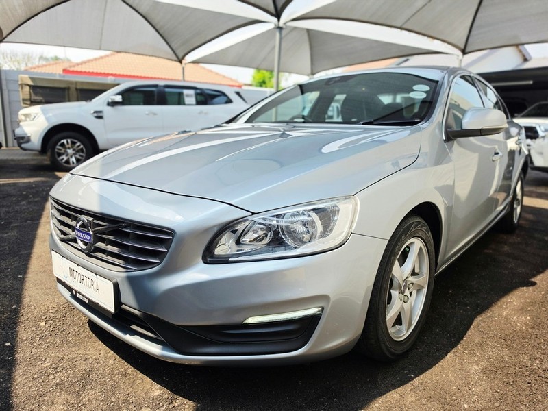Volvo S60 - Motortoria - Image 3