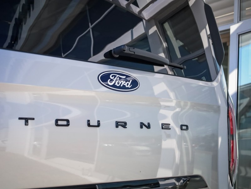 Ford Tourneo Custom - Ford Woodmead - Image 9