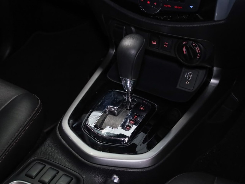 Nissan Navara - Hatfield VW Bryanston - Image 22
