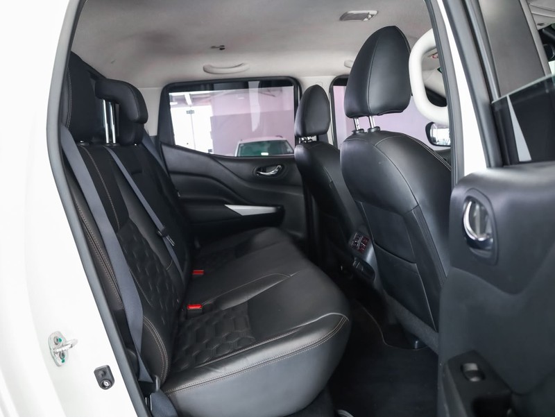 Nissan Navara - Hatfield VW Bryanston - Image 16
