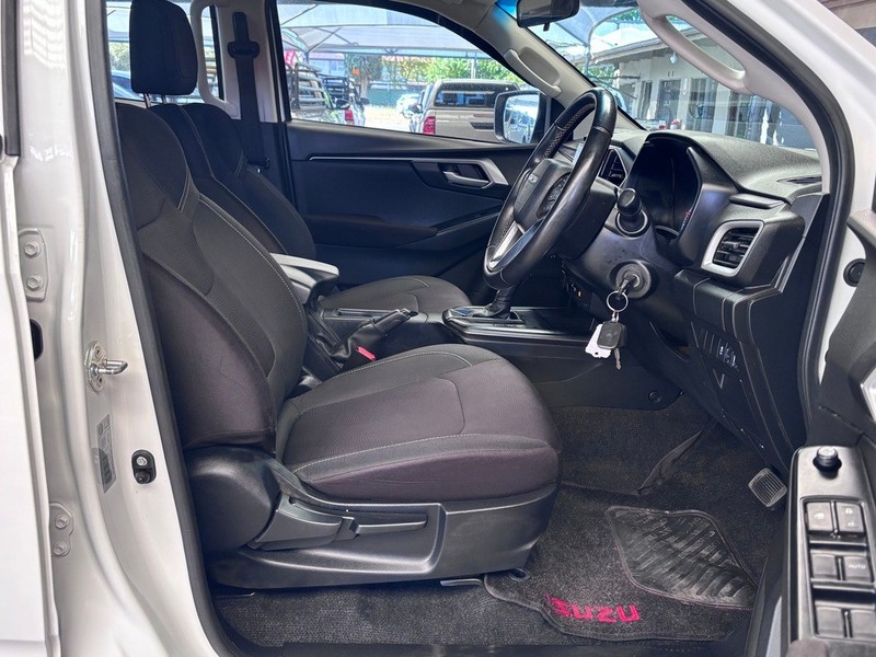 Isuzu D-Max - We Buy Bakkies - Image 14