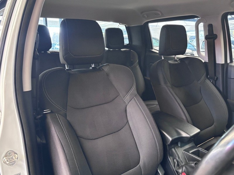 Isuzu D-Max - We Buy Bakkies - Image 15