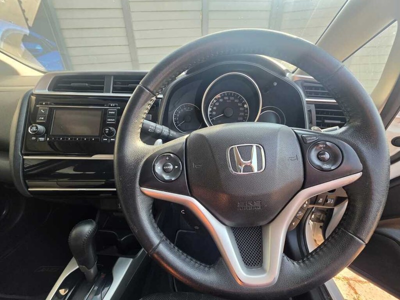 Honda Jazz - Evolution Cars - Image 10
