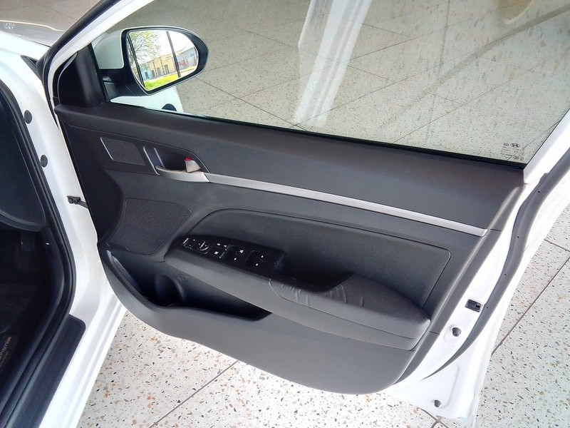 Hyundai Elantra - Markon Motors - Image 9