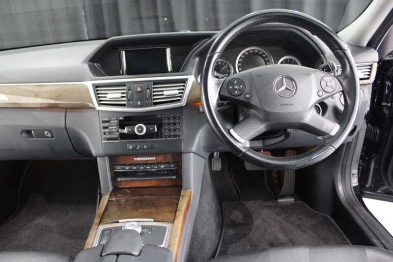Mercedes-Benz E-class - LisaCars - Image 17