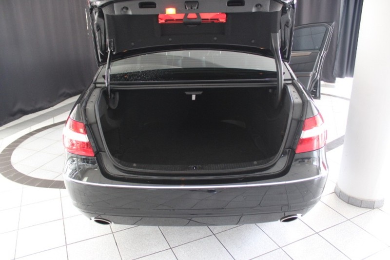 Mercedes-Benz E-class - LisaCars - Image 13