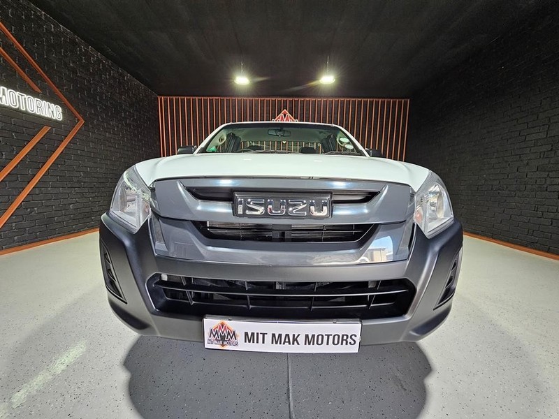 Isuzu D-Max - Mit Mak Motors - Image 5