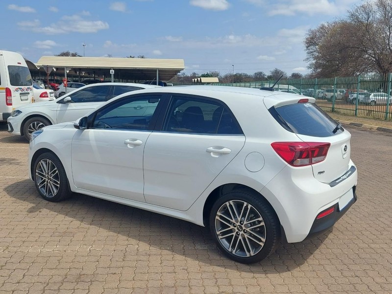 Kia Rio - Mit Mak Motors - Image 7