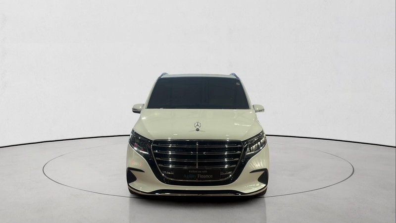 Mercedes-Benz V-class - Stanmar Motors George - Image 3