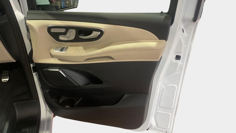 Mercedes-Benz V-class - Stanmar Motors George - Image 9