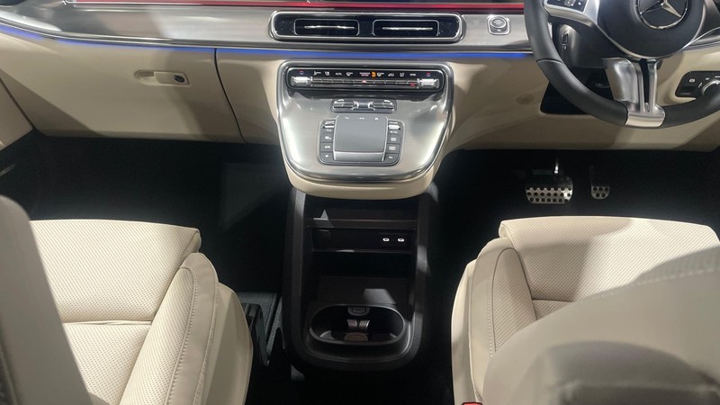 Mercedes-Benz V-class - Stanmar Motors George - Image 14