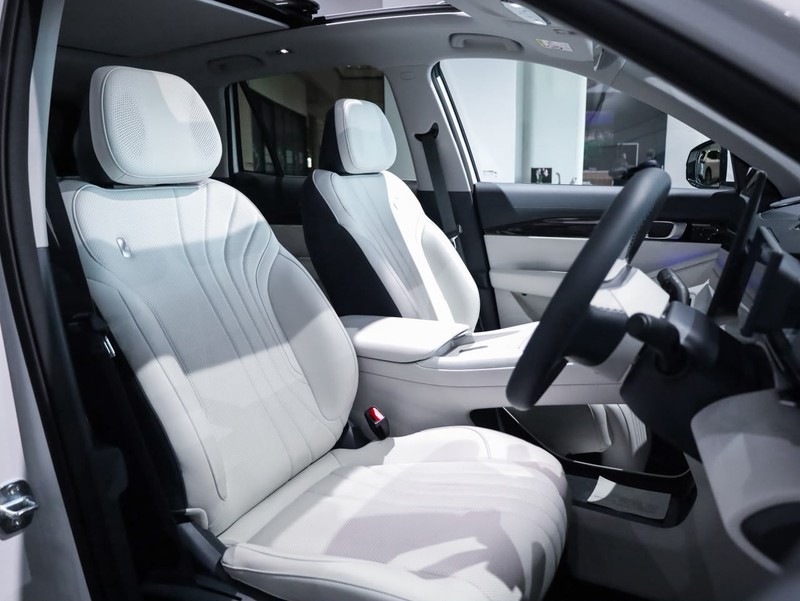 Geely Galaxy E5 - Geely Sandton - Image 9