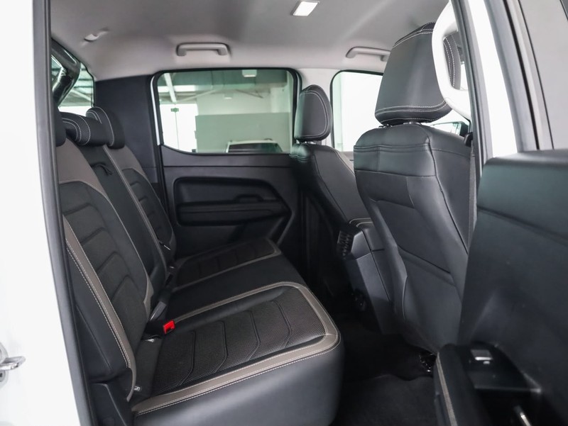 Volkswagen Amarok - Hatfield VW Bryanston - Image 17