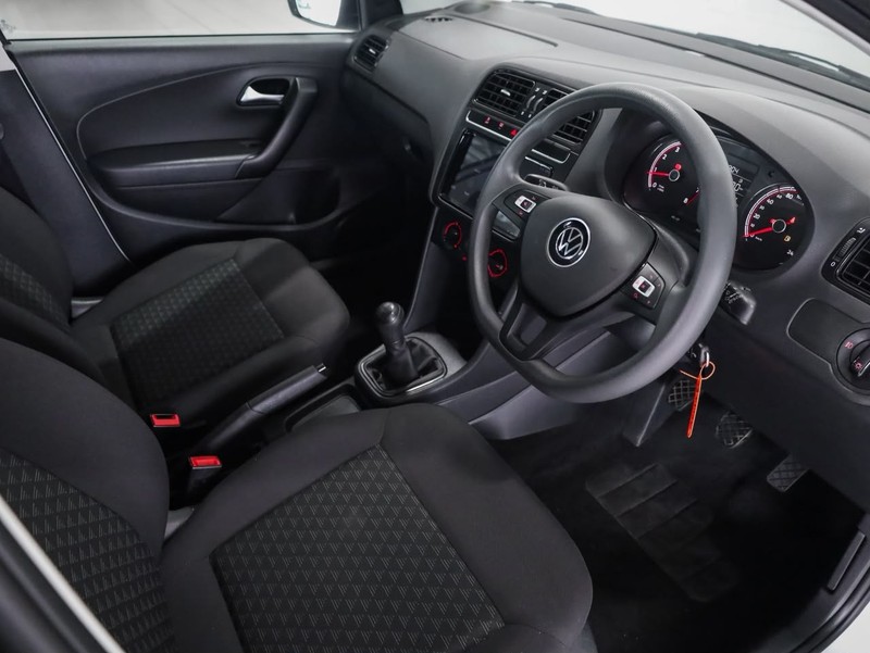 Volkswagen Polo Vivo - Hatfield VW Bryanston - Image 13