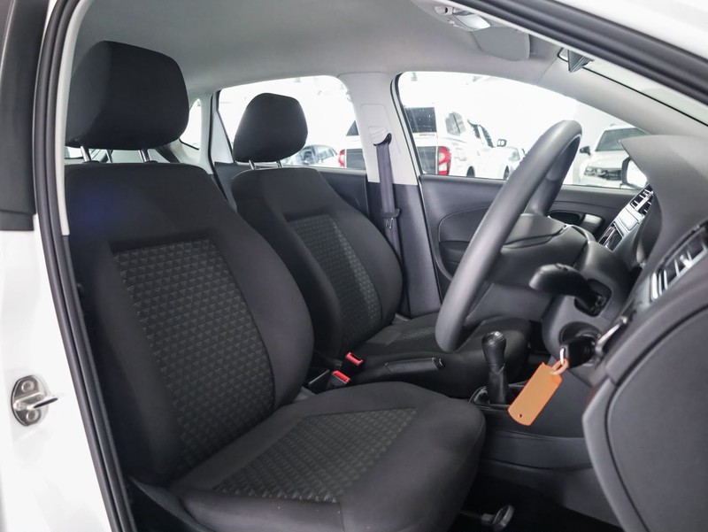 Volkswagen Polo Vivo - Hatfield VW Bryanston - Image 12