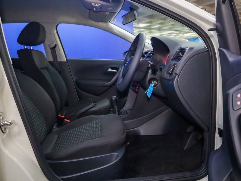 Volkswagen Polo Vivo - Hatfield VW Bryanston - Image 6