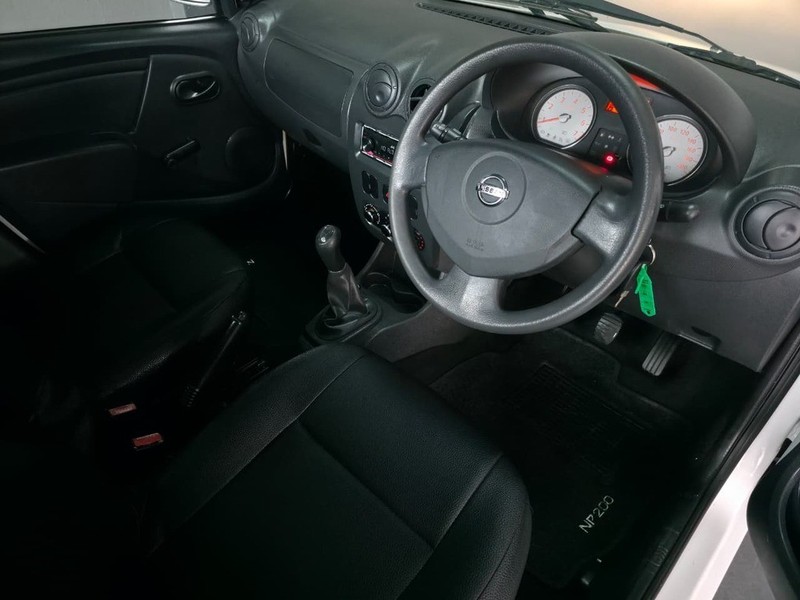 Nissan NP200 - Auto Investments Rustenburg - Image 18