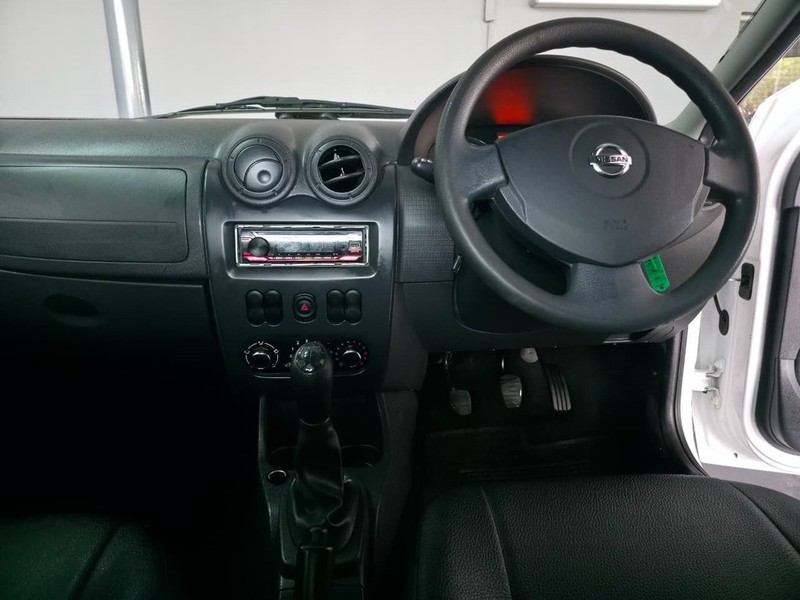 Nissan NP200 - Auto Investments Rustenburg - Image 12