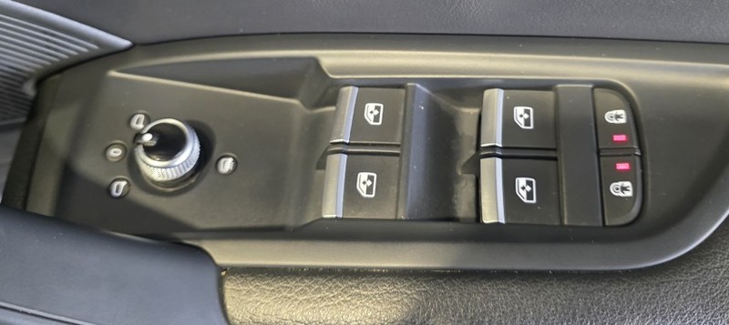 Audi Q3 - Suzuki Fourways - Image 16