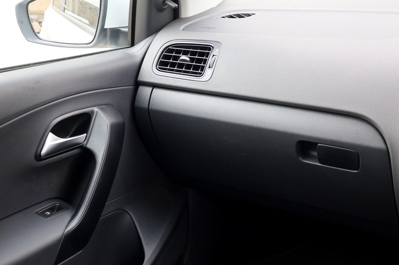 Volkswagen Polo Vivo - Hatfield VW Pretoria - Image 15