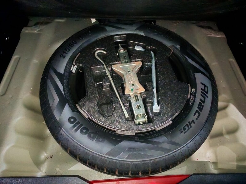 Suzuki Vitara - LisaCars - Image 11