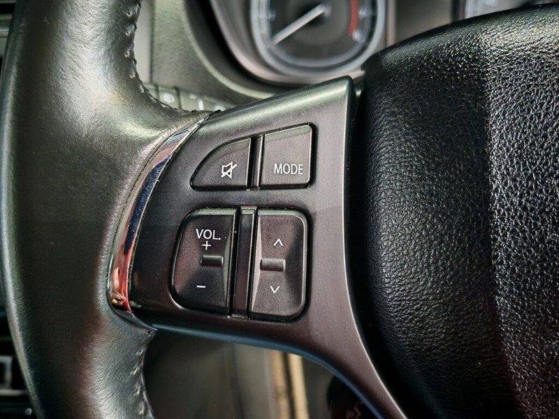 Suzuki Vitara - LisaCars - Image 17