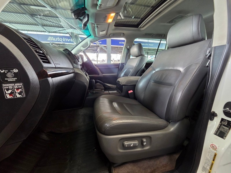 Toyota Land Cruiser - Auto Investments Montana - Image 11
