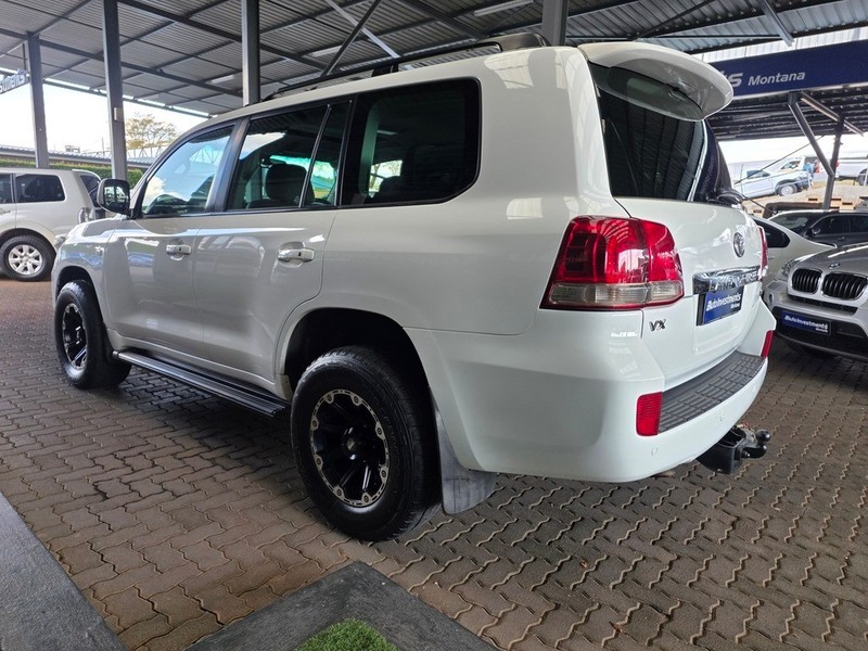 Toyota Land Cruiser - Auto Investments Montana - Image 4
