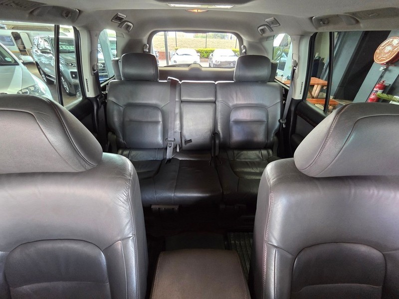 Toyota Land Cruiser - Auto Investments Montana - Image 9
