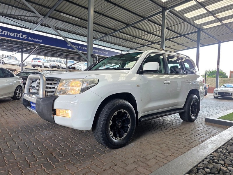 Toyota Land Cruiser - Auto Investments Montana - Image 3