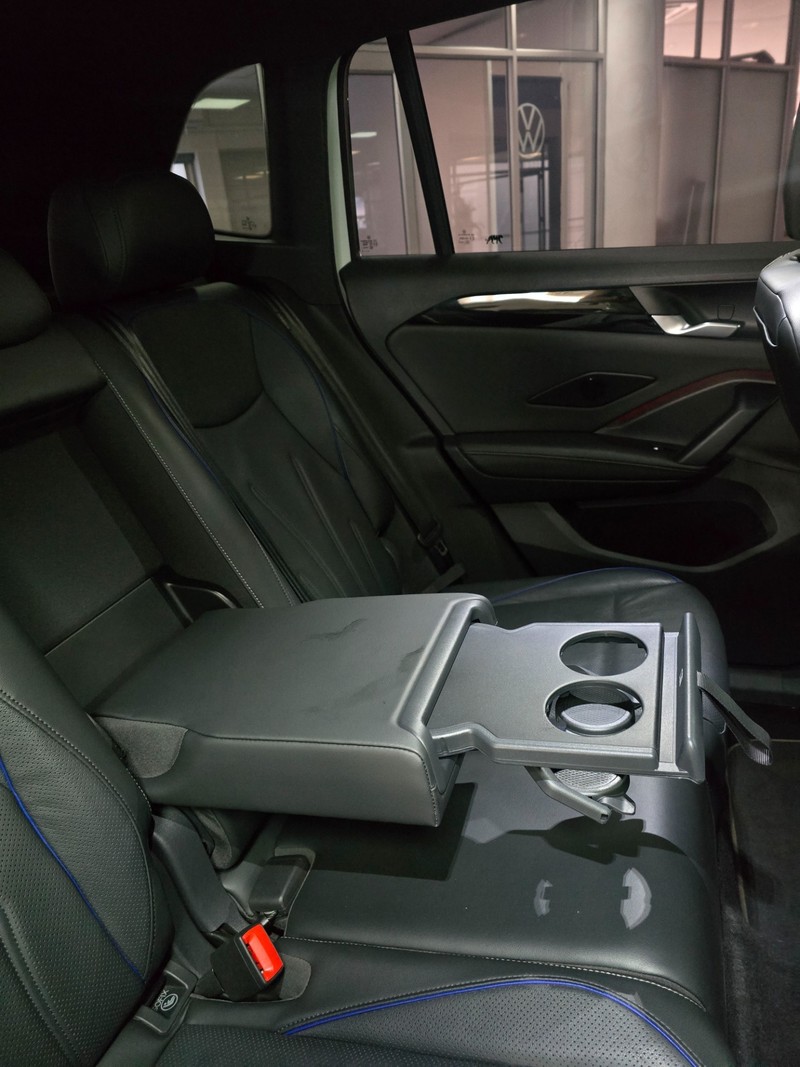 Volkswagen Tiguan - Hatfield VW Northcliff - Image 12