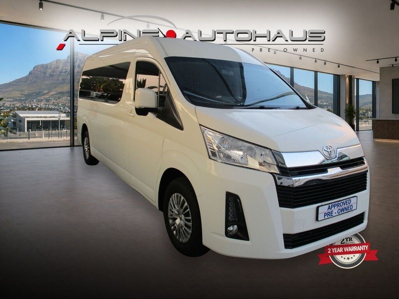 Toyota Quantum - Alpine Autohaus - Image 9