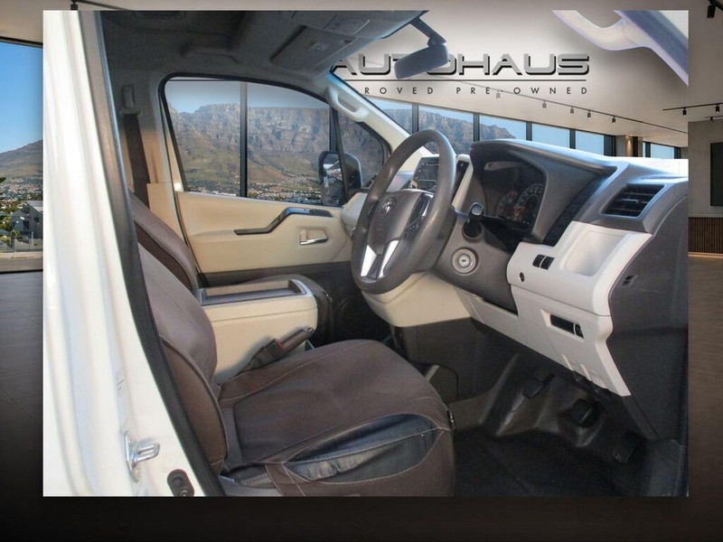 Toyota Quantum - Alpine Autohaus - Image 5
