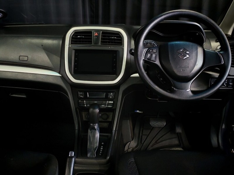 Suzuki Vitara - LisaCars - Image 14