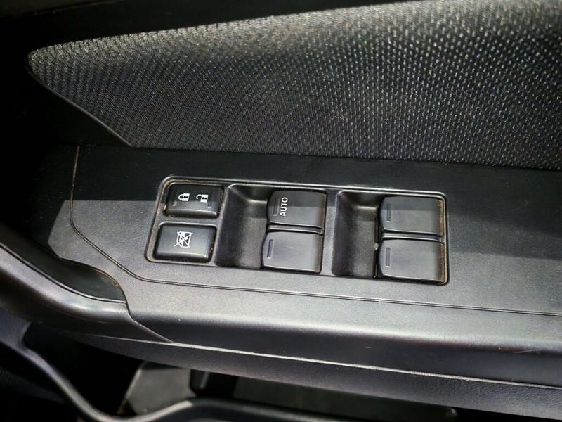 Suzuki Vitara - LisaCars - Image 15