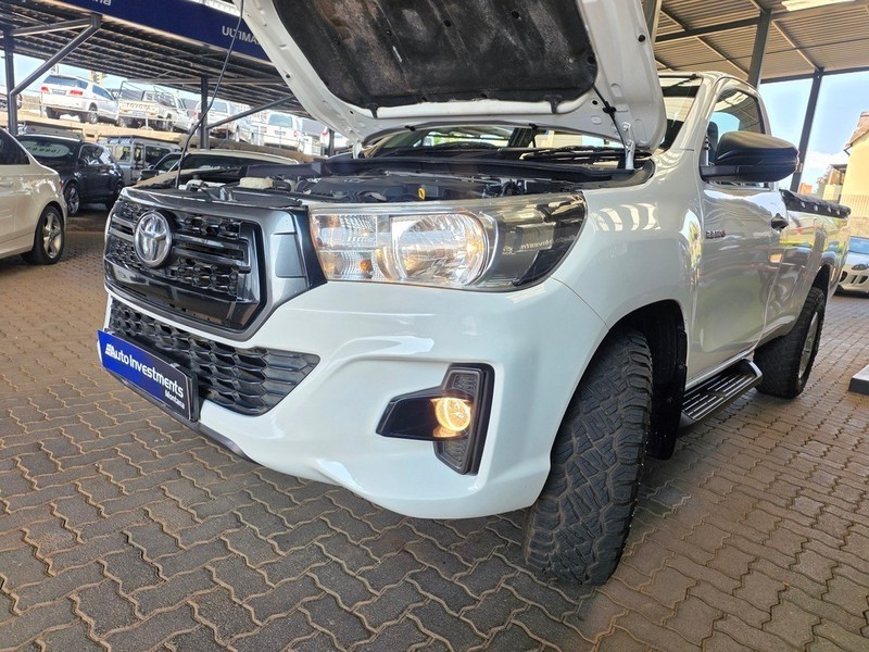 Toyota Hilux - Auto Investments Montana - Image 15
