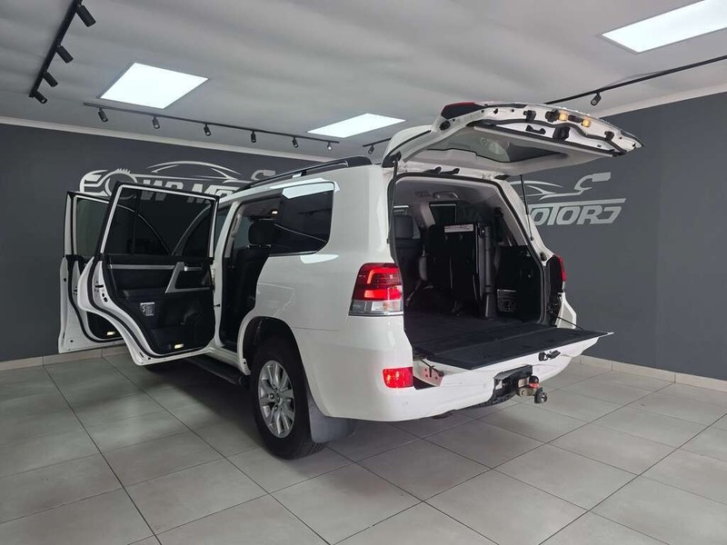 Toyota Land Cruiser - WP Motors - Image 9